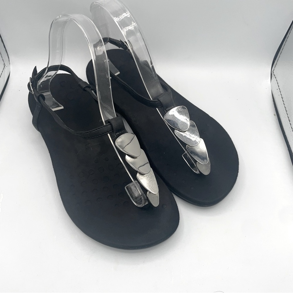 Vionic Rest Miami leather ankle strap silver detail sandals